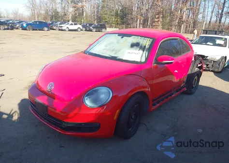 2013 Volkswagen Beetle 2.5L из США, поврежденный, VIN 3VWJP7AT0DM687708